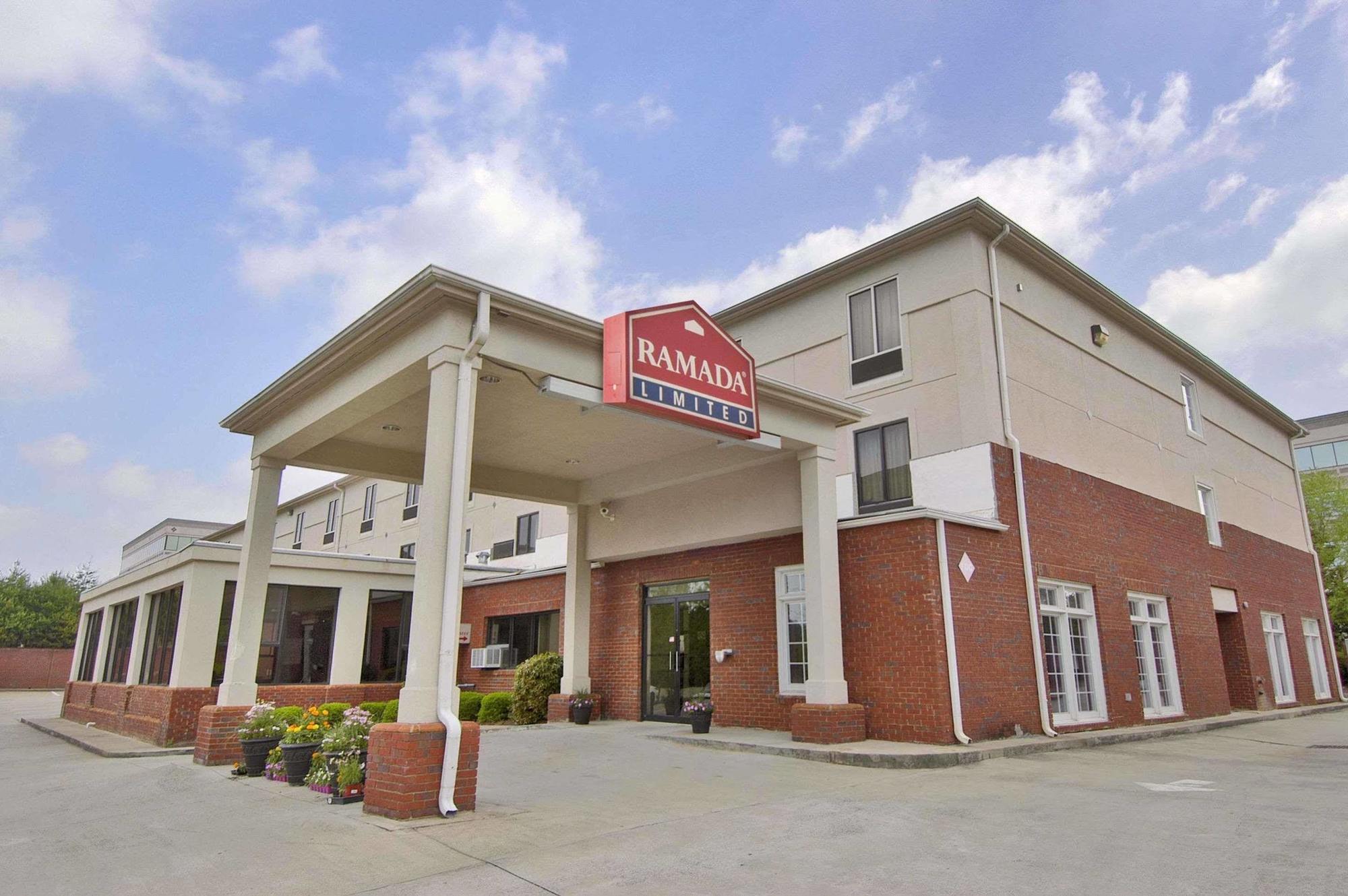 Ramada By Wyndham Alpharetta Atlanta North Hotel Luaran gambar